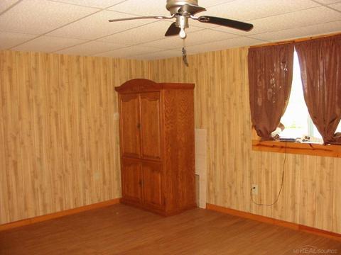 5400 Walker, Marlette, MI 48453 photo 8