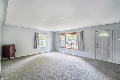 7048 Lapeer, Davison, MI 48423 photo 3