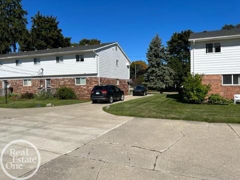 301 Brown, Saint Clair, MI 48079 photo 6