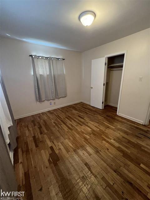 902 Hubbard Ave, Flint, MI 48503 photo 19