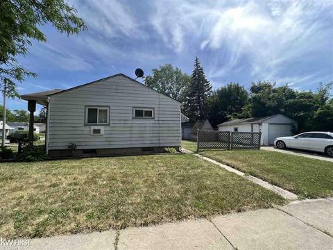 902 Hubbard Ave, Flint, MI 48503 photo 6
