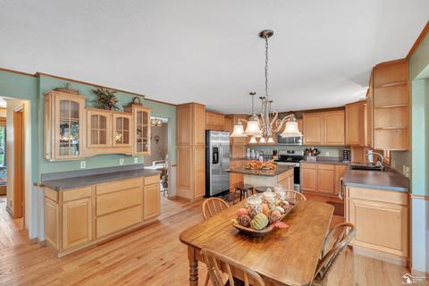 2268 Stirrup Dr, Temperance, MI 48182 photo 29