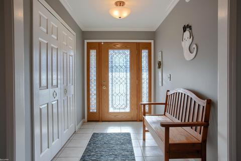 53489 Gregory Dr, Macomb, MI 48042 photo 3