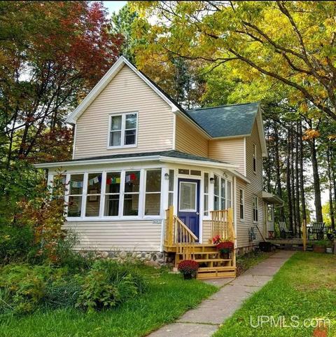 610 Apache Dr, Wakefield, MI 49968 photo 3