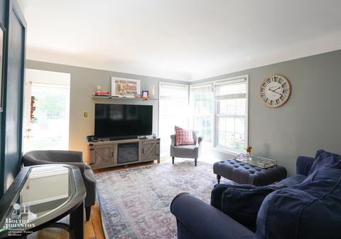 406 Hillcrest Ave, Grosse Pointe Farms, MI 48236 photo 2