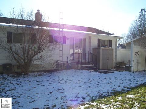 127 E River Rd, Flushing, MI 48433 photo 3
