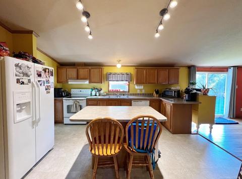 6700 E Bevens Rd, Deford, MI 48729 photo 2