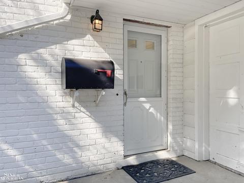 208 Moross, Grosse Pointe Farms, MI 48236 photo 32