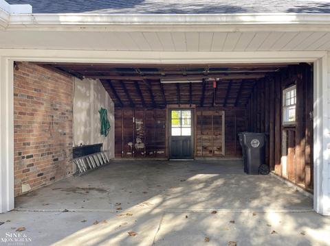 208 Moross, Grosse Pointe Farms, MI 48236 photo 33