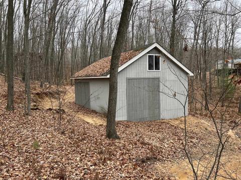 10175 Hillside Ln, Gladwin, MI 48624 photo 30