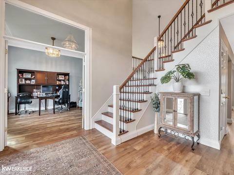 49313 Frances Dr, Macomb, MI 48044 photo 7
