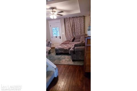 316 E Saint Clair St, Romeo, MI 48065 photo 14