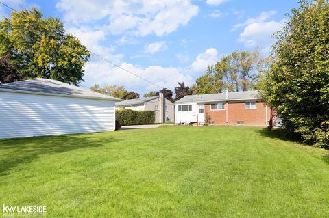 1152 N Stephen, Clawson, MI 48017 photo 6