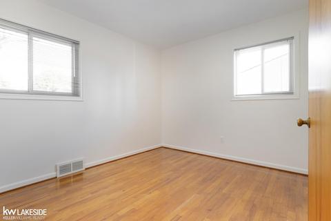 1152 N Stephen, Clawson, MI 48017 photo 18