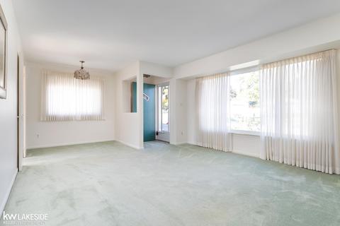 1152 N Stephen, Clawson, MI 48017 photo 9
