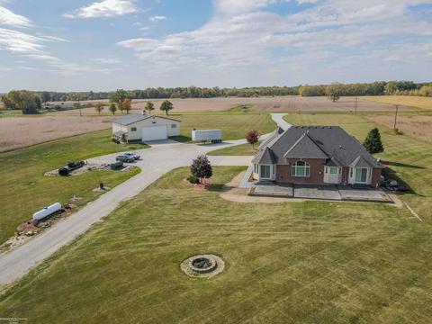 6692 Perry Rd, Yale, MI 48097 photo 7