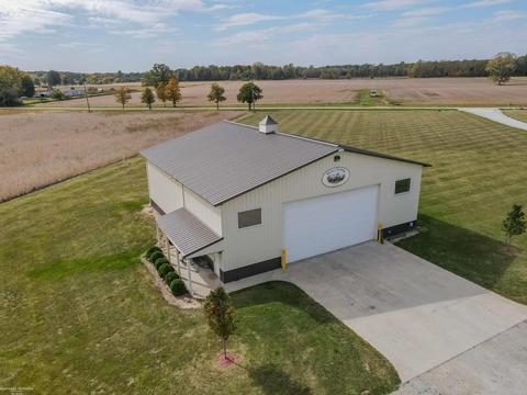 6692 Perry Rd, Yale, MI 48097 photo 8