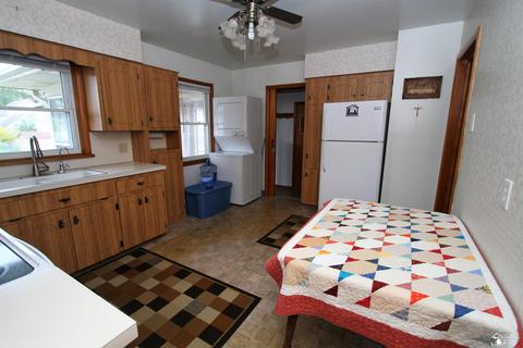 140 N Roessler, Monroe, MI 48162 photo 8