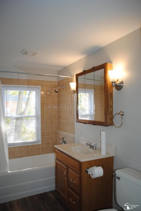 28 W Willow St, Monroe, MI 48162 photo 32