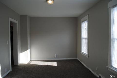 28 W Willow St, Monroe, MI 48162 photo 12