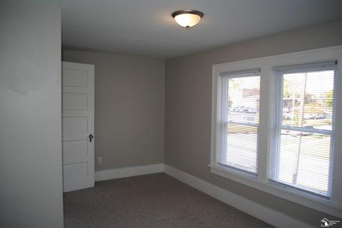 28 W Willow St, Monroe, MI 48162 photo 23
