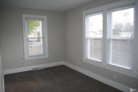 28 W Willow St, Monroe, MI 48162 photo 17