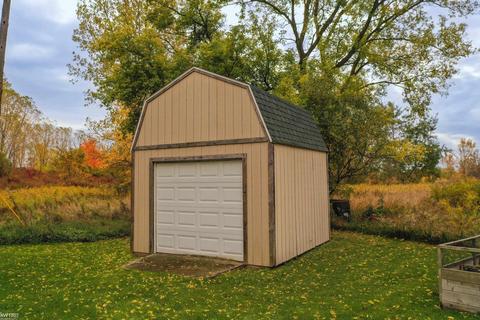 10318 E Bennington Rd, Durand, MI 48429 photo 42