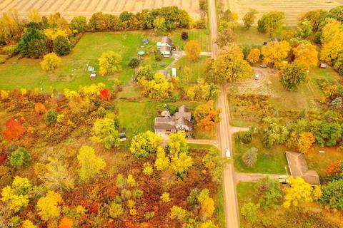 10318 E Bennington Rd, Durand, MI 48429 photo 59