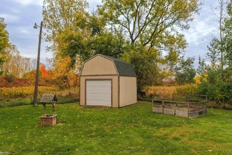 10318 E Bennington Rd, Durand, MI 48429 photo 41