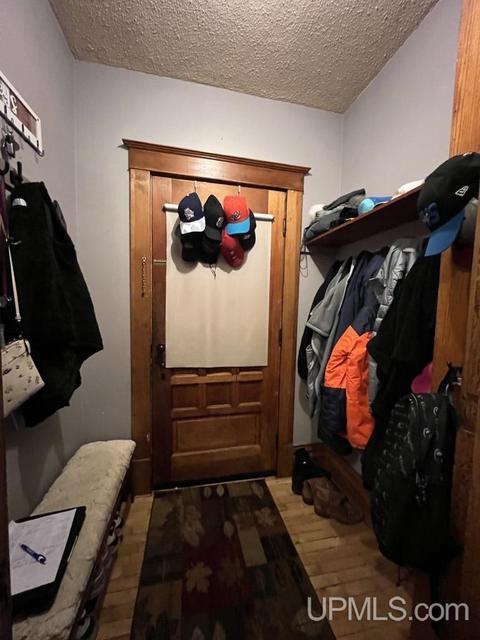 313 Elm, Munising, MI 49862 photo 3
