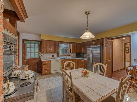 314 Cole Rd, Monroe, MI 48162 photo 14
