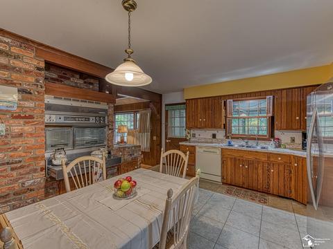 314 Cole Rd, Monroe, MI 48162 photo 13