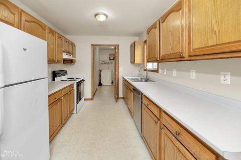 1947 Washington St, Algonac, MI 48001 photo 17