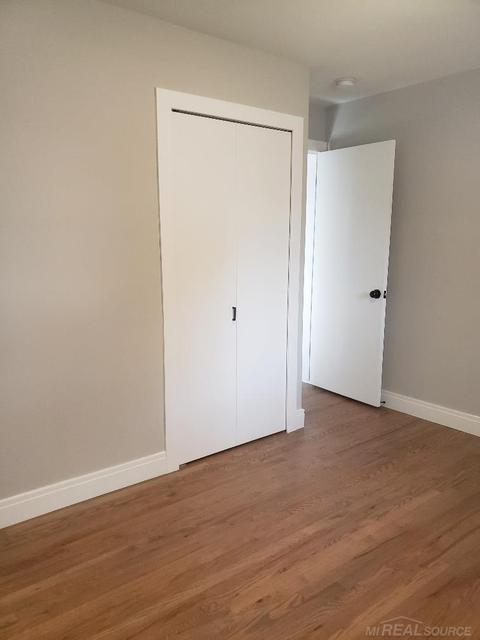 329 N Manitou, Clawson, MI 48017 photo 19