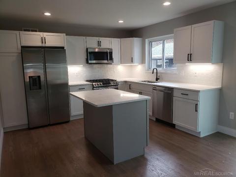 329 N Manitou, Clawson, MI 48017 photo 12