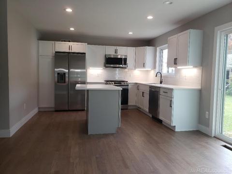329 N Manitou, Clawson, MI 48017 photo 11