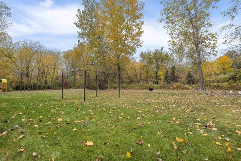 33576 Bay Hl, Romulus, MI 48174 photo 5