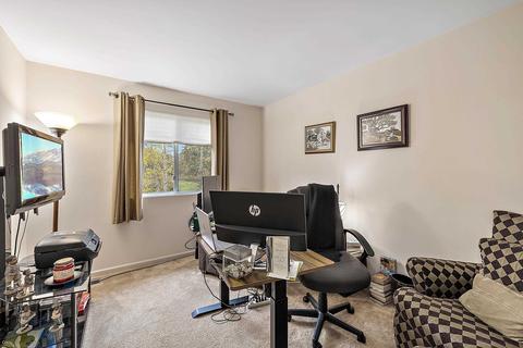 33576 Bay Hl, Romulus, MI 48174 photo 43