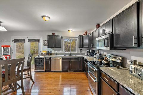 33576 Bay Hl, Romulus, MI 48174 photo 16