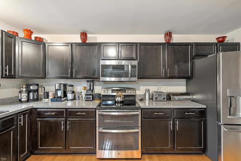 33576 Bay Hl, Romulus, MI 48174 photo 21