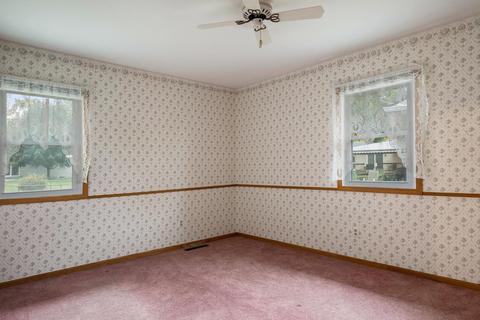 1368 Williamsburg, Flint, MI 48507 photo 12