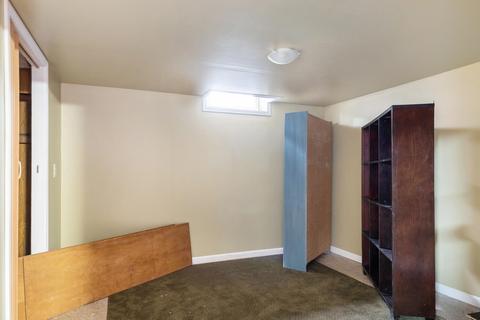 1368 Williamsburg, Flint, MI 48507 photo 20