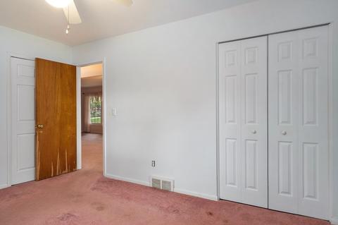 1368 Williamsburg, Flint, MI 48507 photo 11
