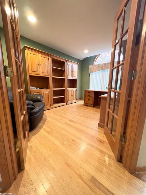 15865 Tea Rose Dr, Macomb, MI 48042 photo 13