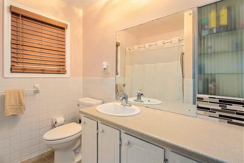 4662 Flushing, Flint, MI 48504 photo 12