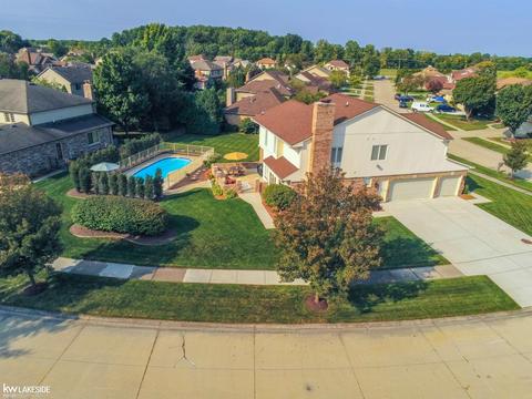 16918 Angela Dr, Macomb, MI 48044 photo 71