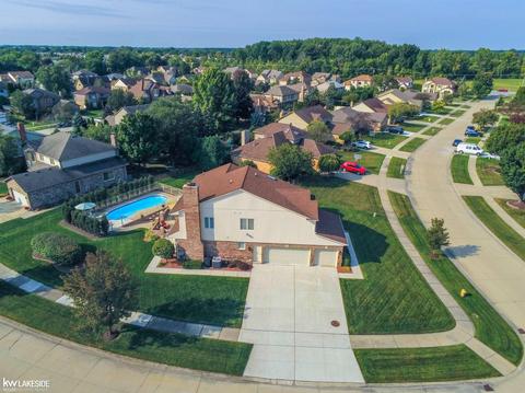 16918 Angela Dr, Macomb, MI 48044 photo 70