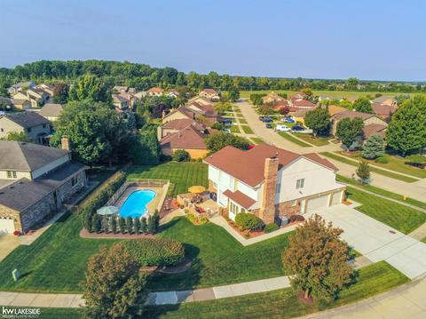 16918 Angela Dr, Macomb, MI 48044 photo 68