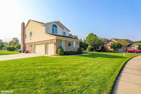 16918 Angela Dr, Macomb, MI 48044 photo 5
