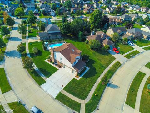 16918 Angela Dr, Macomb, MI 48044 photo 79